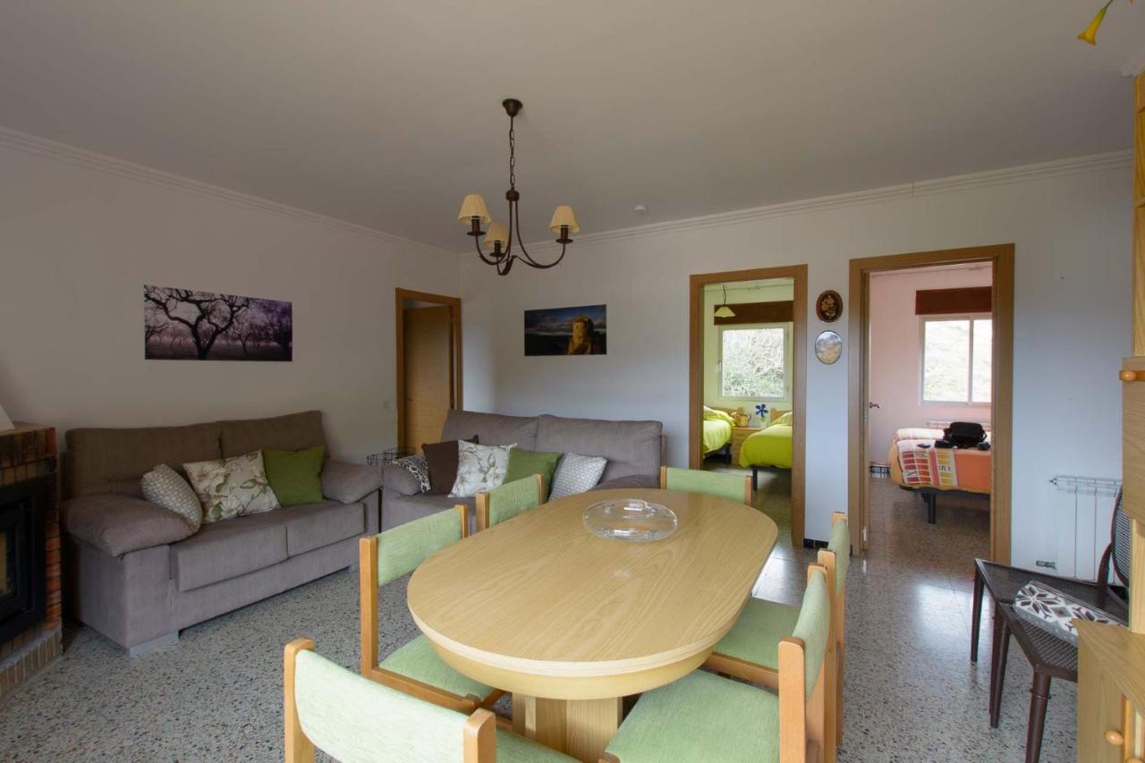 Apartaments La Pertusa 2O Corca  Zewnętrze zdjęcie