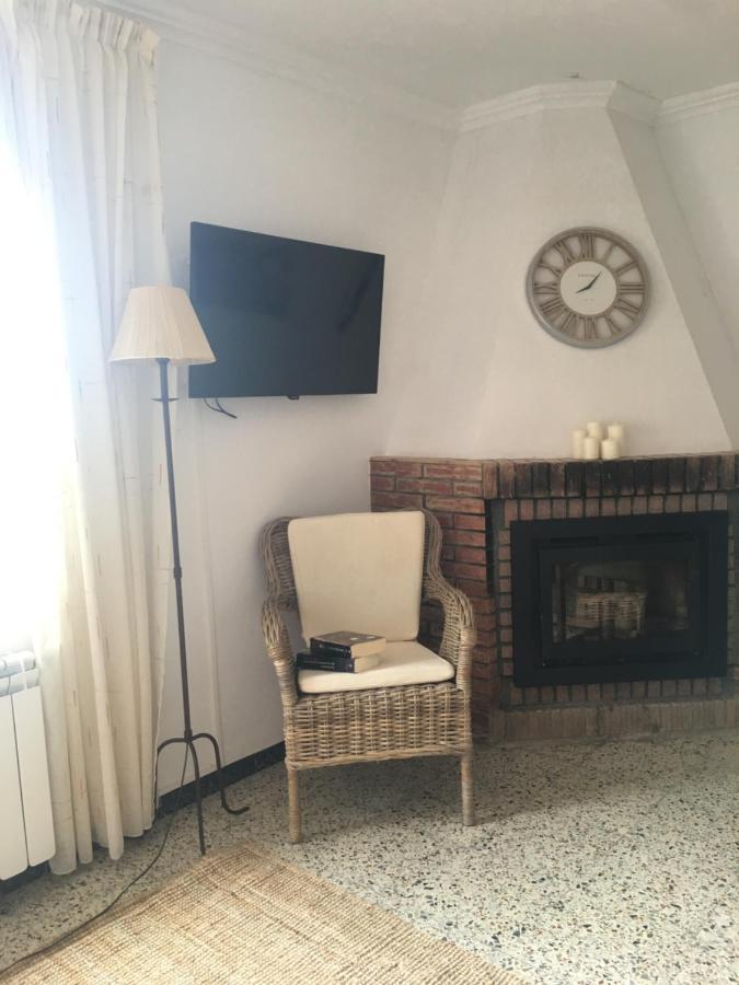 Apartaments La Pertusa 2O Corca  Zewnętrze zdjęcie